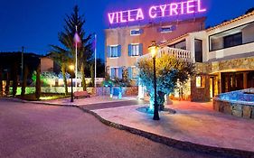 Villa Cyriel